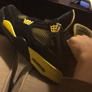 Jordan 4